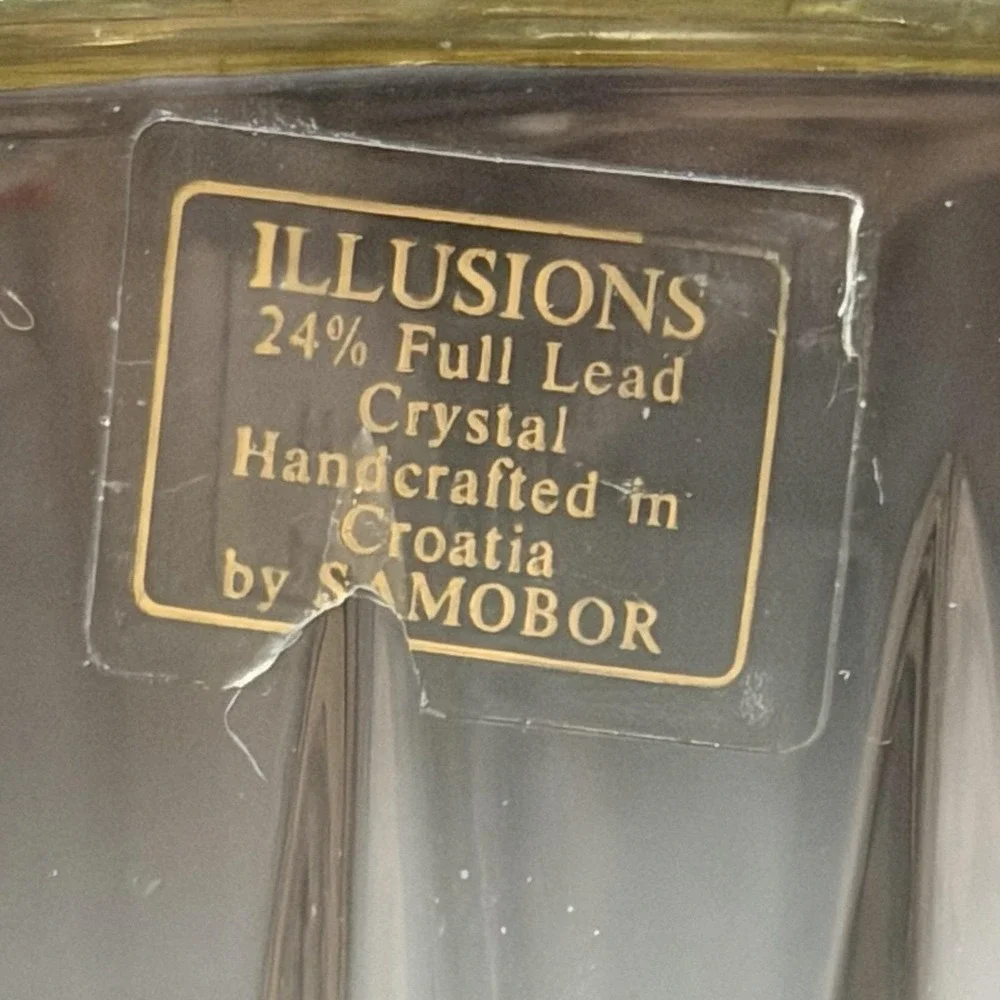 Illusions hand cut